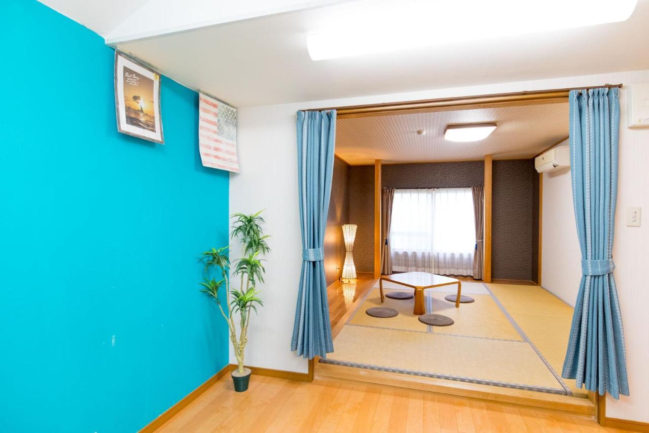 Seaside Pension Petit Сирахама Экстерьер фото